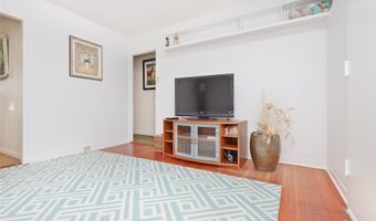 411 Olomana St A, Kailua, HI 96734