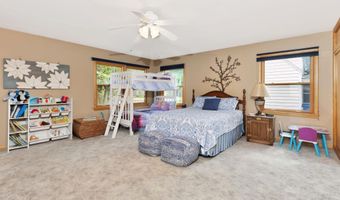 1707 Sunset Dr, Augusta, KS 67010