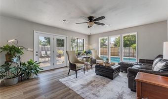 1902 SE Lawrence St, Bentonville, AR 72712