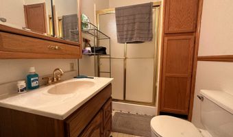 135 N Elm St, Ainsworth, NE 69210
