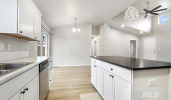 1113 Meadow Lake Loop, Buhl, ID 83316