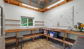 1311 Duke Rd, Augusta, MO 63332