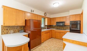 1510 Plainview Ln, Albert Lea, MN 56007