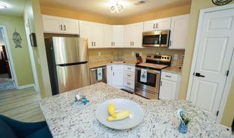 11421 MANKLIN CREEK Rd 4, Berlin, MD 21811