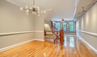 706 S BOND St, Baltimore, MD 21231
