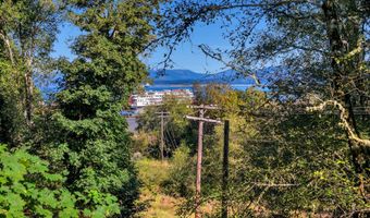 5985 CEDAR St, Astoria, OR 97103