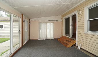 55 Cornell Ave, Amherst, NY 14226