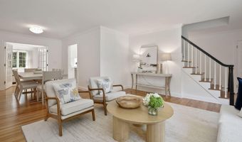 11 Pond Pl, Cos Cob, CT 06807