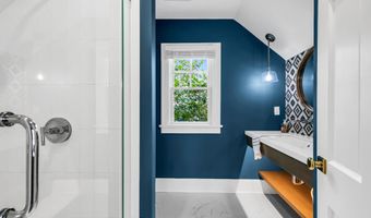 441 Main Ave, Bay Head, NJ 08742