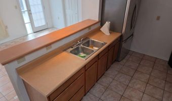 316 S Sixth St, Anthony, TX 79821