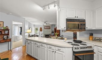 327 Wynnewood Dr, Archdale, NC 27263