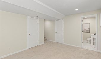 3111 SW Fox Run Dr, Ankeny, IA 50023