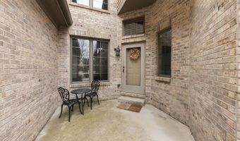 26 W172 Klein Creek Dr, Winfield, IL 60190