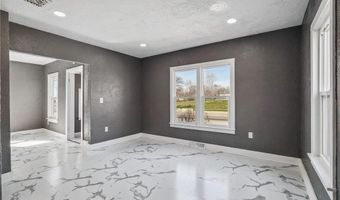 1010 8th Ave NE, Austin, MN 55912