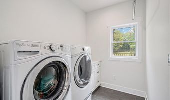 3589 Shoreline Dr, Allegan, MI 49010