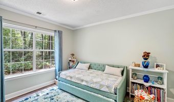 663 Sams Point Rd, Beaufort, SC 29907