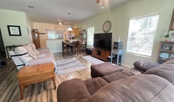 7054 W Perry St, Bay St. Louis, MS 39520