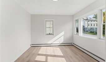 26 Alto St, Cranston, RI 02920