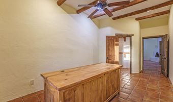 32 CIELO DORADO Dr, Anthony, NM 88021