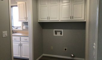 509 E 2nd St, Atkinson, NE 68713