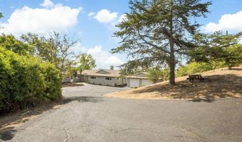 9484-86 La Cuesta Dr, La Mesa, CA 91941