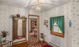 65 Paquette Rd, Bethel, VT 05060