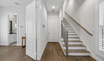 14971 Oak St, Addison, TX 75001