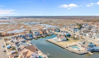 231 Allen Rd, Bayville, NJ 08721