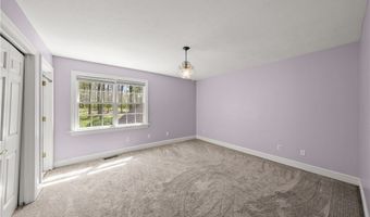 875 Cascades Dr, Aurora, OH 44202