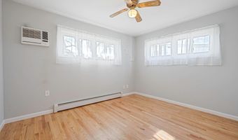 280 S Bayview Ave, Amityville, NY 11701