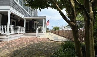 310 N Atlantic Ave, Beach Haven, NJ 08008