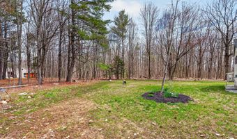 672 Danville Corner Rd, Auburn, ME 04210