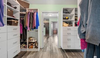 3673 Stewart Farm Rd, Wamego, KS 66547