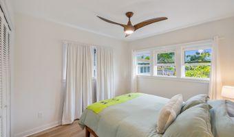 244 Awakea Rd, Kailua, HI 96734