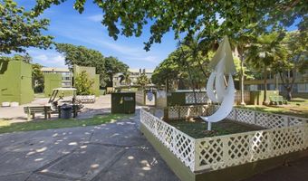 111 KAHULUI BEACH Rd A426, Kahului, HI 96732