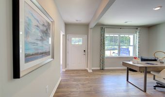 842 Adelston Ln, Weaverville, NC 28804