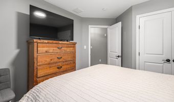 57 Gillette Way 57, Bristol, CT 06010