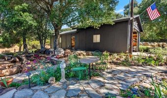 24185 Wildwood Glen Ln, Alpine, CA 91901