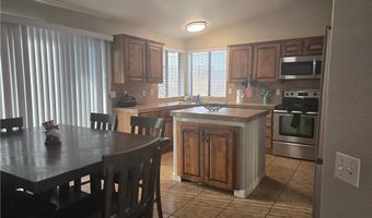 846 Indian Head Dr, Bullhead City, AZ 86429