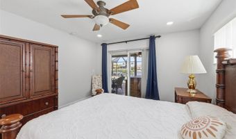 831 CHIPAWAY Dr, Apollo Beach, FL 33572