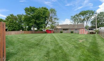 2716 Thompson Dr, Bowling Green, KY 42104