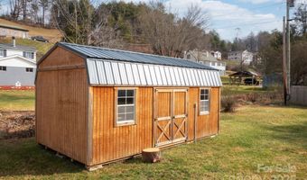 43 Henline Ln, Bakersville, NC 28705