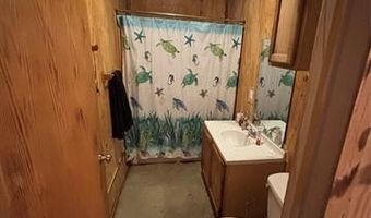 533 SW 2nd St, Adair, OK 74330