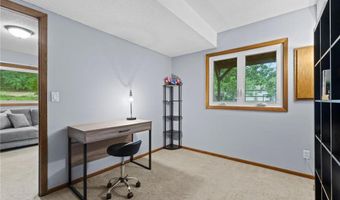 13941 Herald Ct, Apple Valley, MN 55124