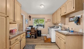 36608 Oak Ridge Dr, Yucaipa, CA 92399