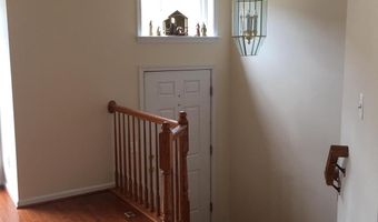 24656 KINGS CANYON Sq, Aldie, VA 20105