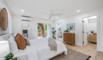 223 Lanipo Dr, Kailua, HI 96734