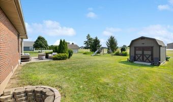 105 Sierra Ln, Arcanum, OH 45304