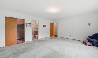 5301 WESTBARD Cir 334, Bethesda, MD 20816