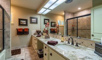 1821 Clare Dr, Alice, TX 78332